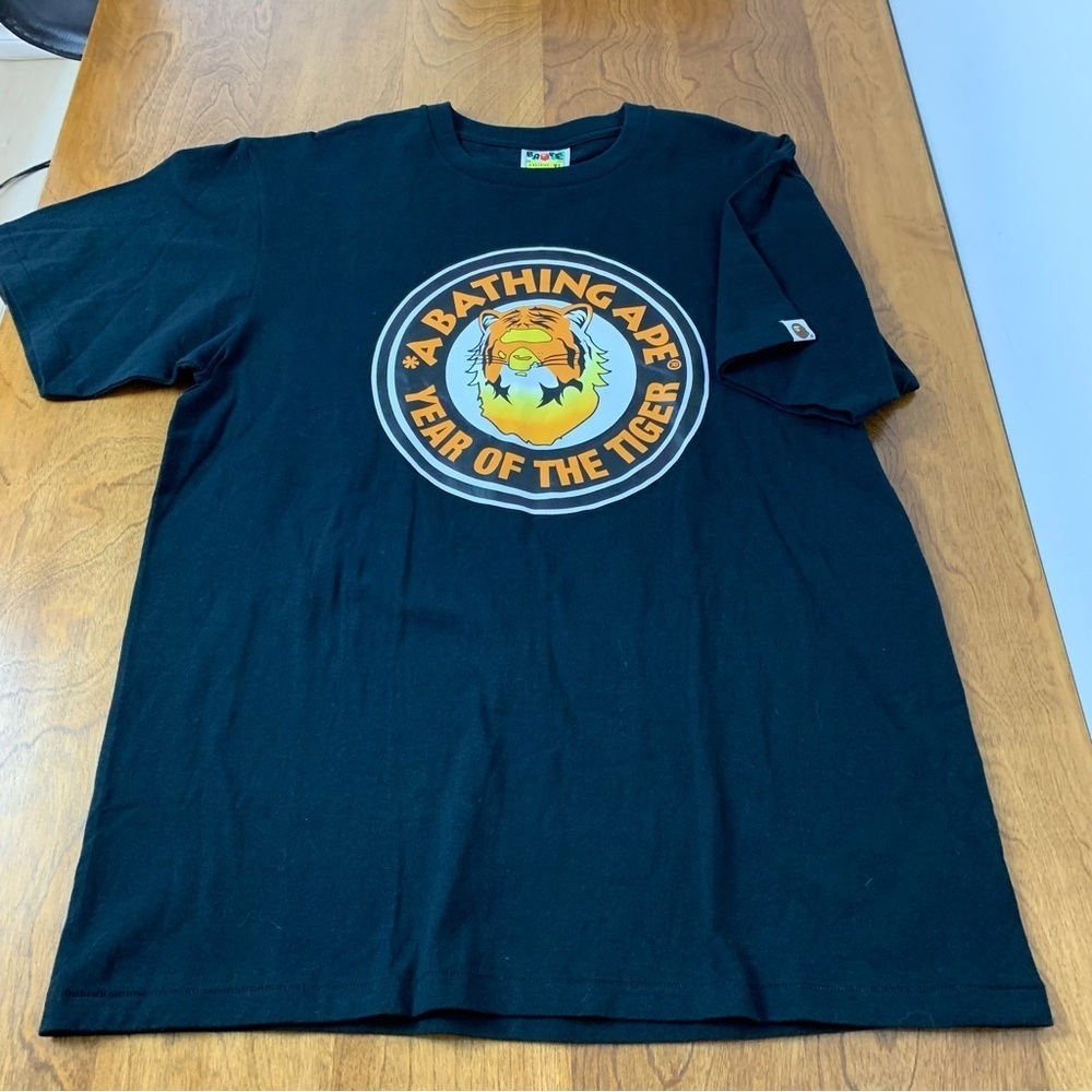BAPE T-Shirt Men’s A Bathing Ape Year Of The Tiger Size XL Black Logo EUC - Picture 5 of 11